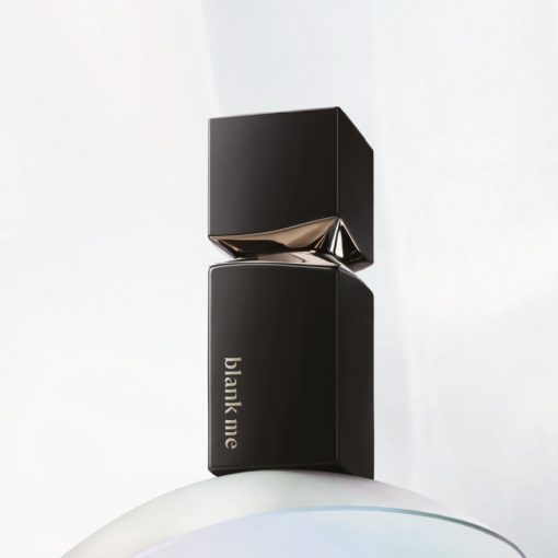 Blank Me foundation - cap manufactured by HCP Packaging