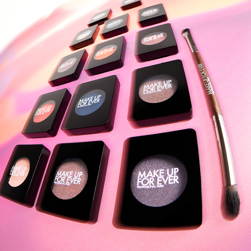Refillable Make Up For Ever compact showing eco-designed insert system and transparent frost-effect window, packaging by HCP.